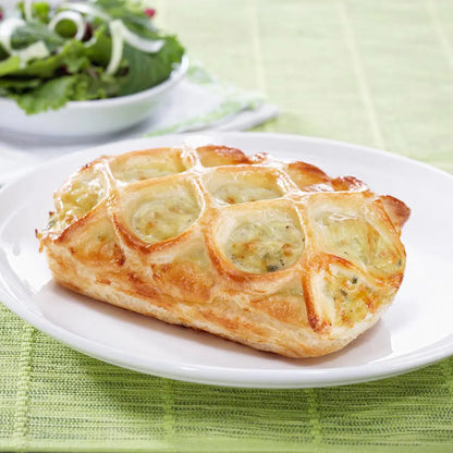 PUFF PASTRY WITH LEEKS + PARMESAN